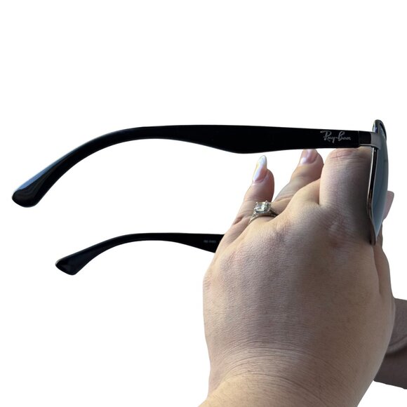 New without Tags Ray-Ban Black/Silver Aviator Sunglasses - Picture 5 of 14